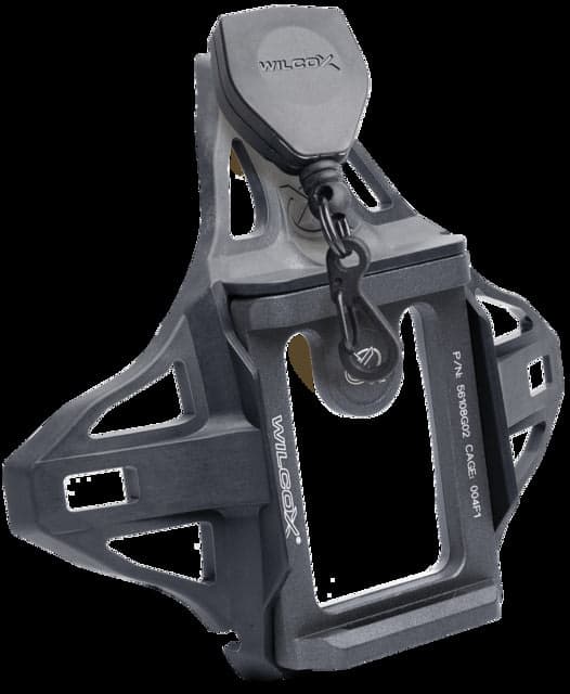 Wilcox Lightweight Three Hole Shroud Black